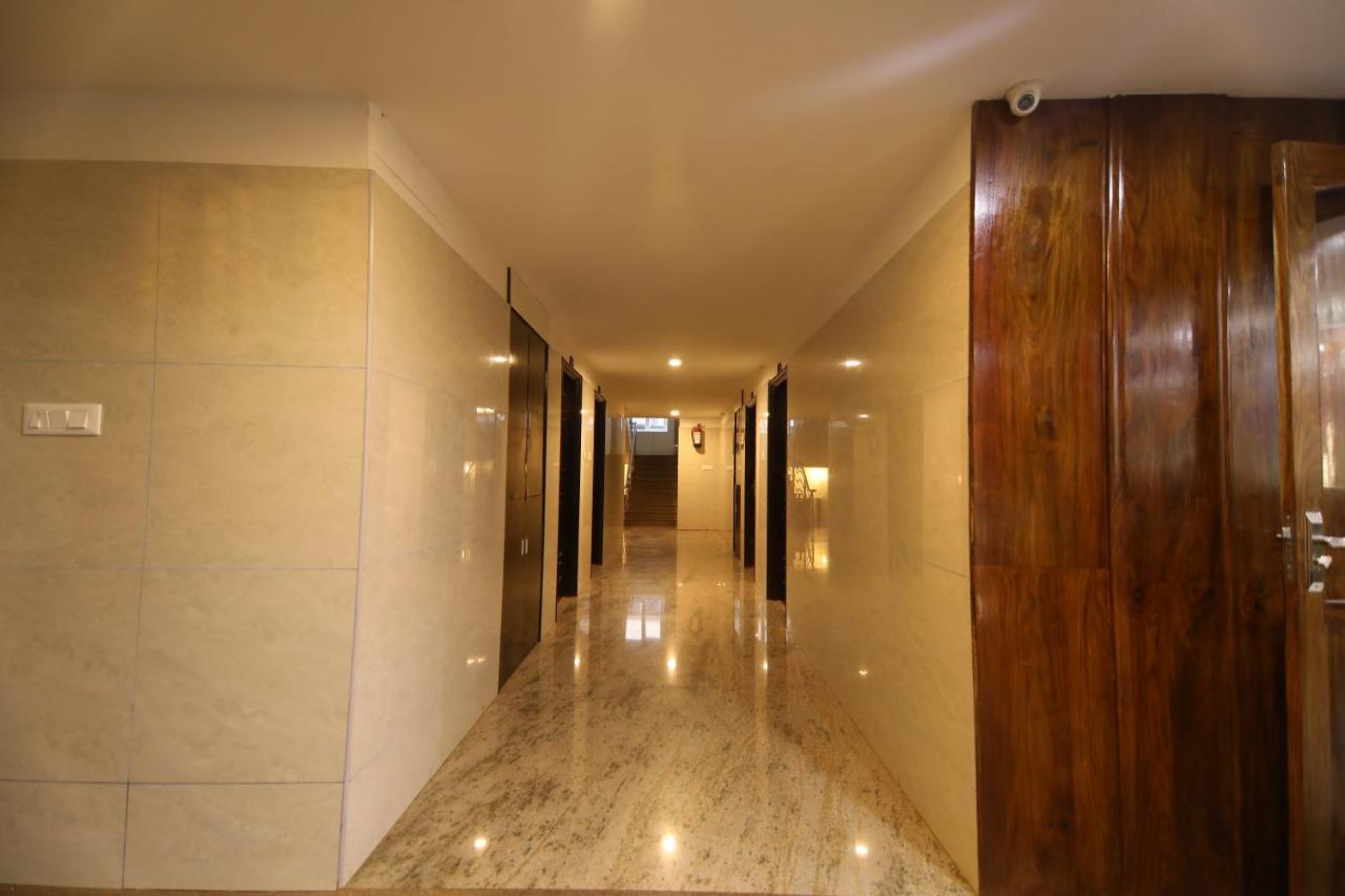 ศรีคณัน เวธา บีช เรสซิเดนซ์ Hotel เวลังกานี ภายนอก รูปภาพ