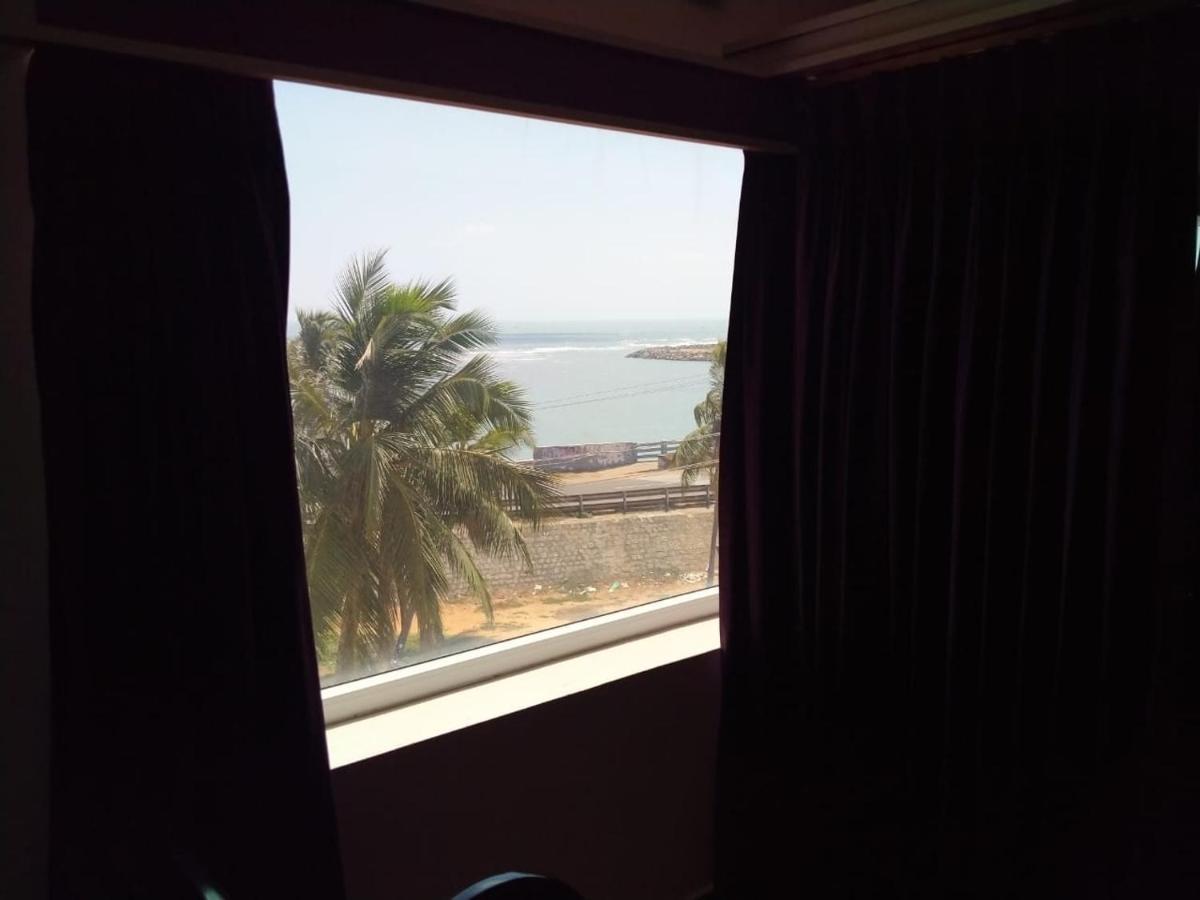 ศรีคณัน เวธา บีช เรสซิเดนซ์ Hotel เวลังกานี ภายนอก รูปภาพ
